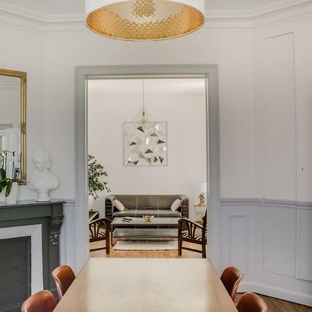 Maison Qui S'Y Frotte S'Y Pique Robert-Espagne エクステリア 写真